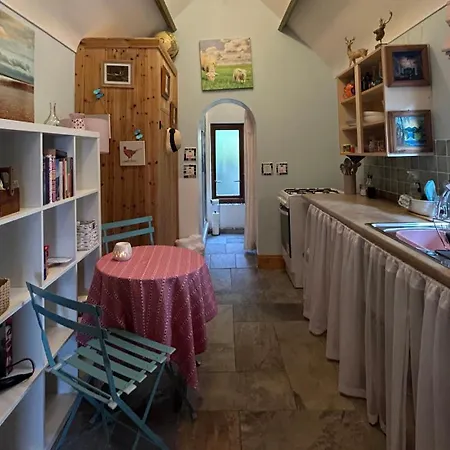 The Creevy Cabin