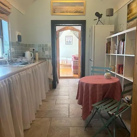 The Creevy Cabin Apartment *